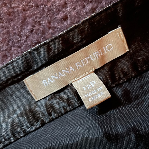 Metallic Mini Skirt - Picture 3 of 5